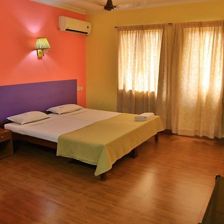 Hotel Srinivas Kochi Eksteriør bilde