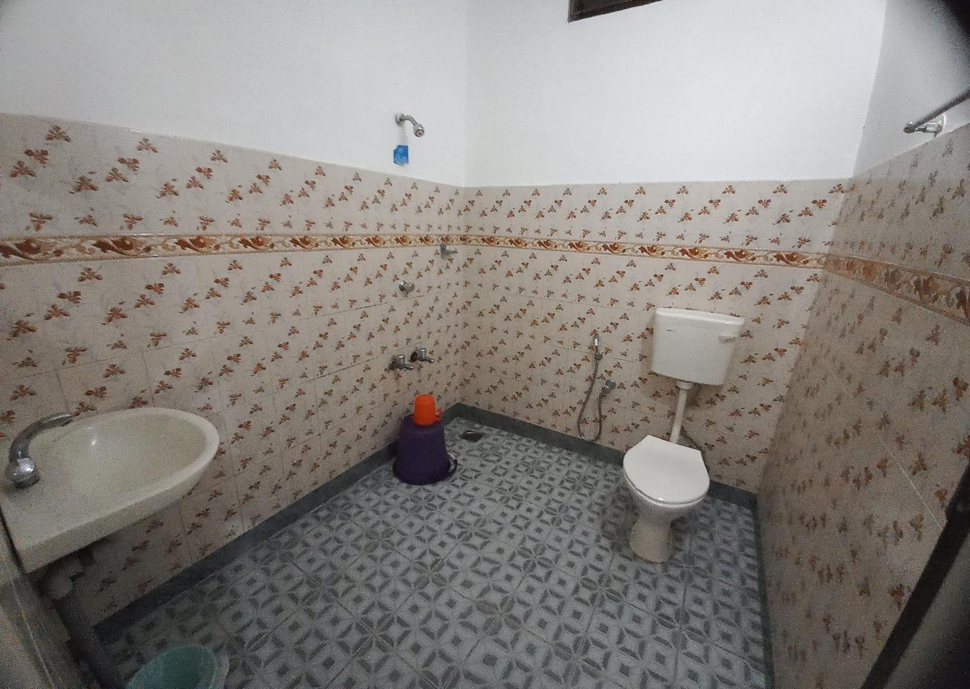 Hotel Srinivas Kochi Eksteriør bilde